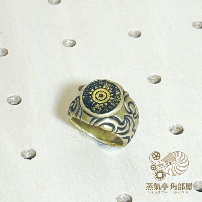 最初は軍のマークでした。